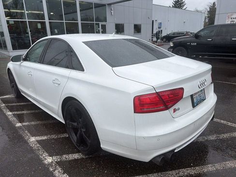 Used 2014 Audi S8 image 6