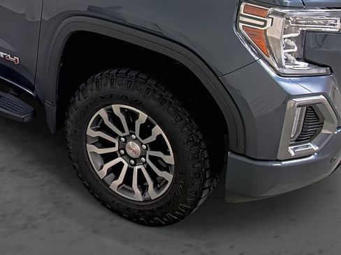 Used 2020 GMC Sierra 1500 AT4 w/ AT4 Premium Package AWD/4WD image 14
