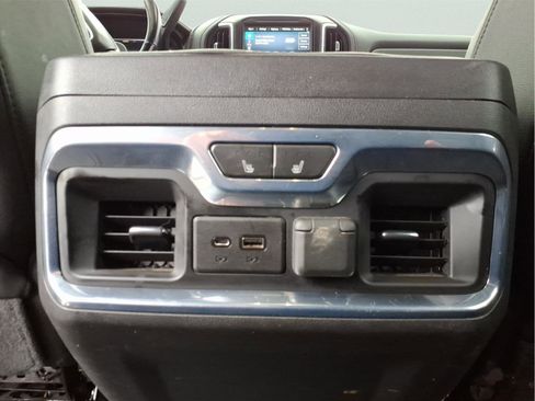 Used 2021 GMC Sierra 1500 AT4 w/ Off-Road Performance Package image 15