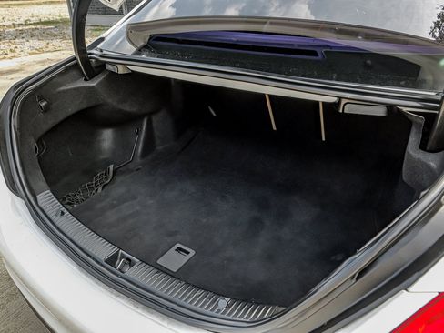 Used 2018 Mercedes-Benz C 300 Sedan w/ Multimedia Package image 52