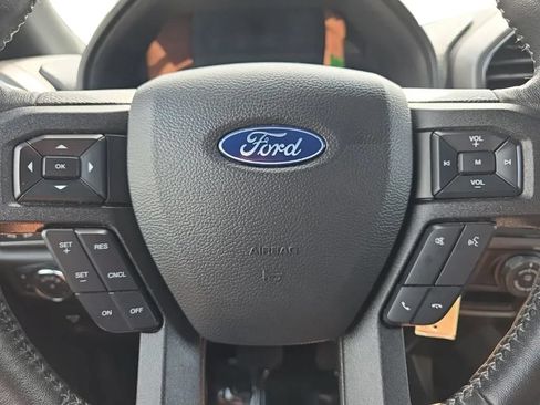 Used 2020 Ford F150 XLT w/ Equipment Group 302A Luxury AWD/4WD image 23