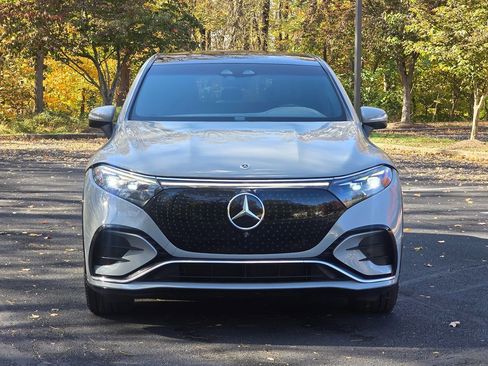 Used 2023 Mercedes-Benz EQS 580 4MATIC SUV image 9