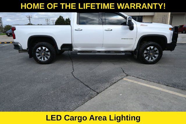 Used 2023 Chevrolet Silverado 2500 LTZ AWD/4WD image 46