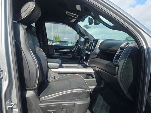 Used 2020 RAM 2500 Laramie w/ Night Edition AWD/4WD image 17