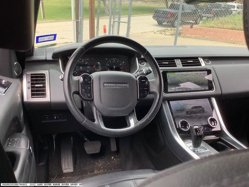 Used 2022 Land Rover Range Rover Sport SE AWD/4WD image 9
