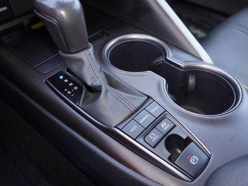 Certified 2024 Toyota Camry SE w/ Audio Upgrade Package FWD image 17