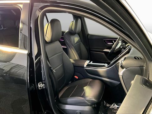 Certified 2026 Mercedes-Benz GLC 300 4MATIC image 8
