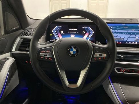 Used 2026 BMW X5 xDrive40i AWD/4WD image 13