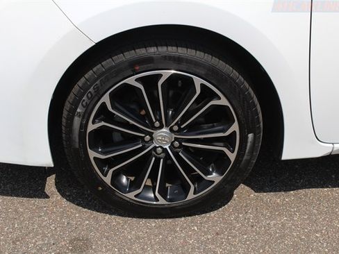 Used 2015 Toyota Corolla S FWD image 4