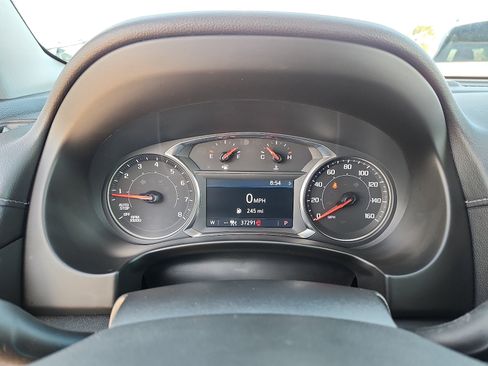 Used 2024 GMC Terrain SLT w/ Elevation Edition AWD/4WD image 17