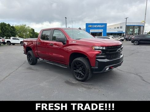 Used 2021 Chevrolet Silverado 1500 LT Trail Boss w/ Bed Protection Package AWD/4WD image 1