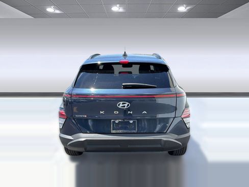 Used 2025 Hyundai Kona SEL FWD image 9