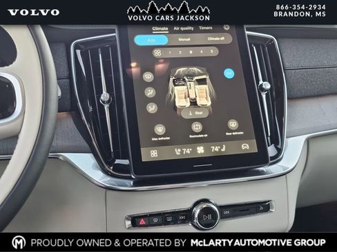 New 2026 Volvo XC90 B6 Ultra w/ Protection Package AWD/4WD image 10