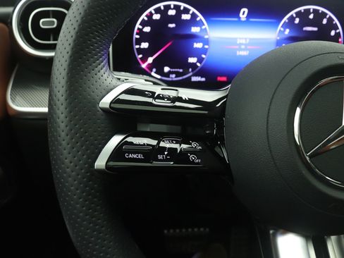 Certified 2024 Mercedes-Benz GLC 300 4MATIC image 10