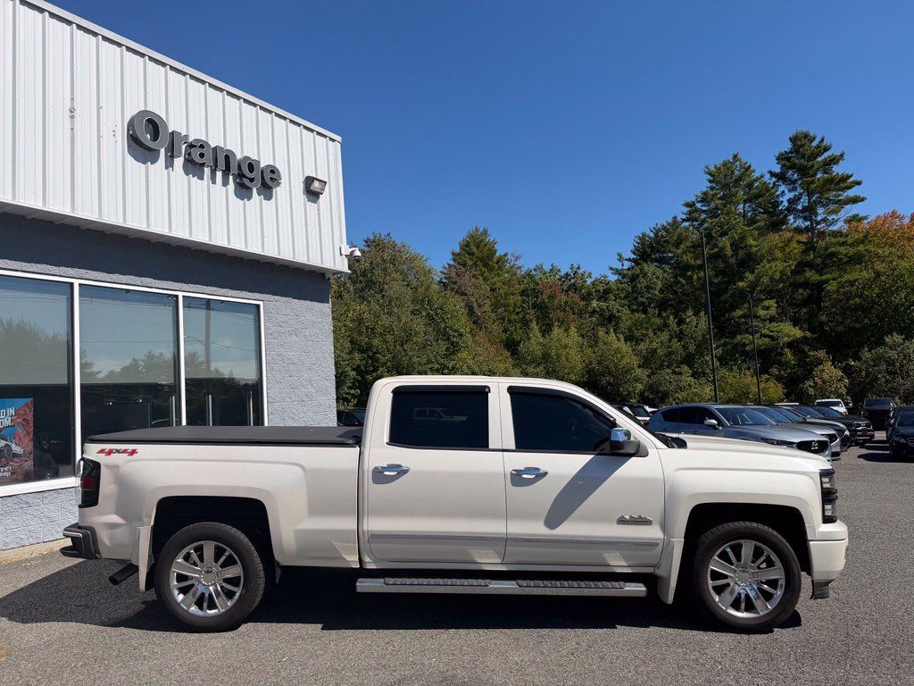 Used 2014 Chevrolet Silverado 1500 High Country w/ High Country Premium Package AWD/4WD image 6