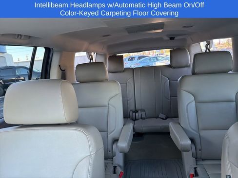 Used 2018 Chevrolet Suburban LT image 28