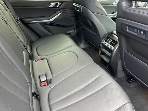 Used 2022 BMW X5 xDrive40i w/ Parking Assistance Package image 18