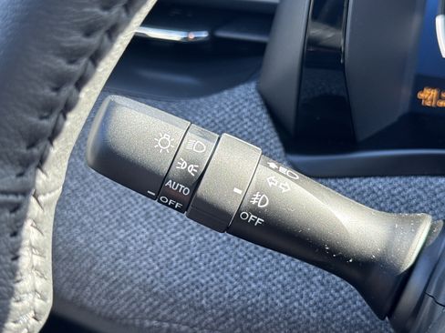 New 2026 Subaru Outback Limited image 17