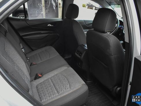 Used 2022 Chevrolet Equinox LT AWD/4WD image 24