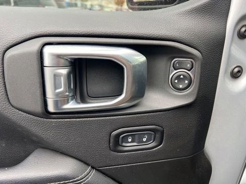 Used 2022 Jeep Wrangler Unlimited Rubicon 4xe w/ Cold Weather Group image 32