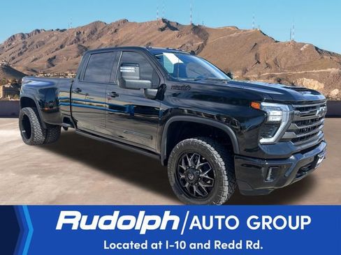 Used 2025 Chevrolet Silverado 3500 High Country w/ High Country Premium Package AWD/4WD image 7