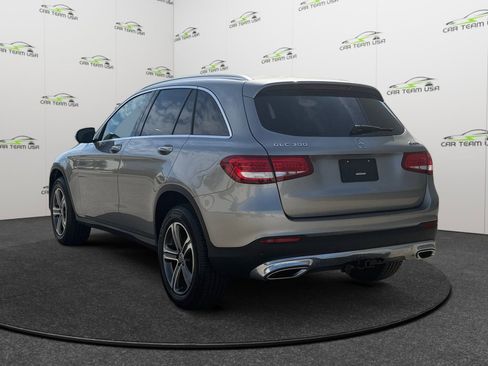 Used 2019 Mercedes-Benz GLC 300 GLC 300 w/ Parking Assistance Package image 3