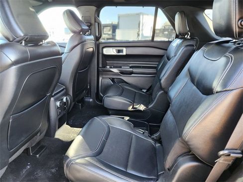 Certified 2020 Ford Explorer ST w/ Premium Technology Package image 16