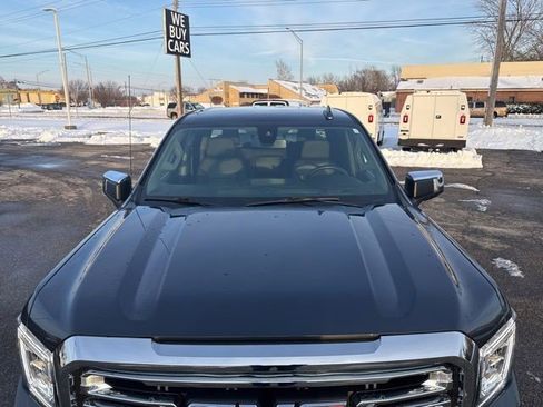 Certified 2022 GMC Sierra 1500 SLT w/ SLT Premium Plus Package image 15