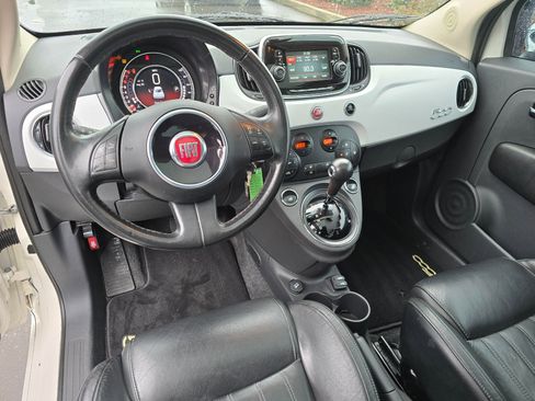 Used 2018 FIAT 500 Lounge image 13