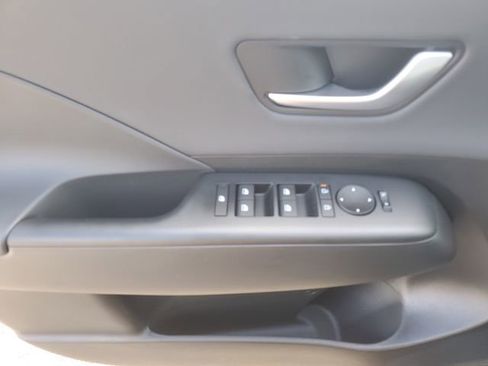 New 2026 Hyundai Kona SEL Premium AWD/4WD image 18