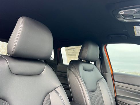 New 2026 Jeep Compass Latitude AWD/4WD image 13