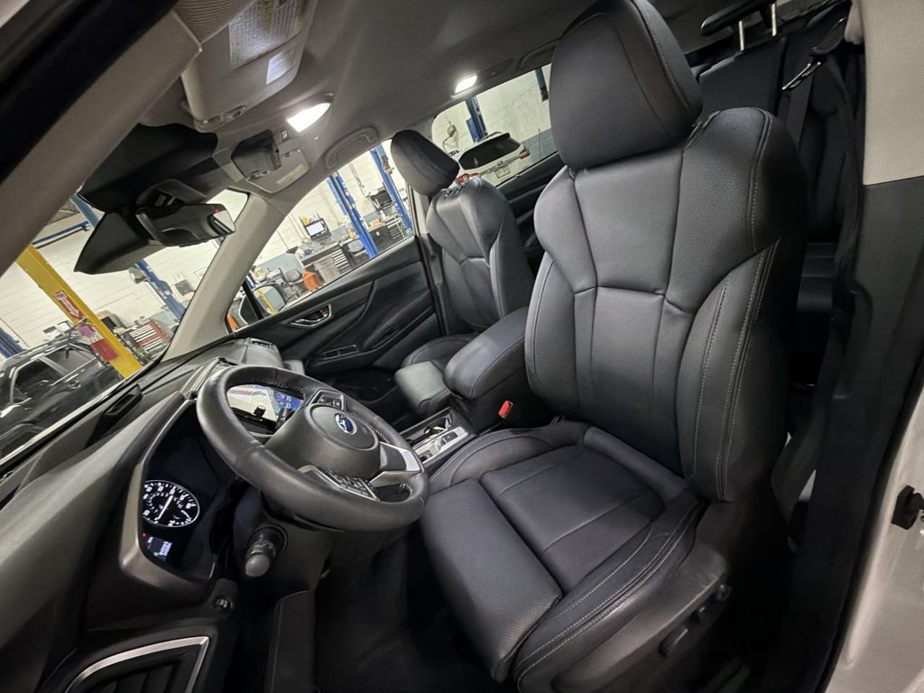 Used 2023 Subaru Ascent Limited AWD/4WD image 15