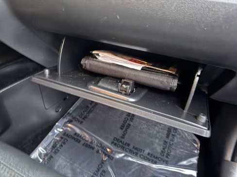 Used 2011 Ford Escape Limited w/ 302A Rapid Spec Order Code image 21