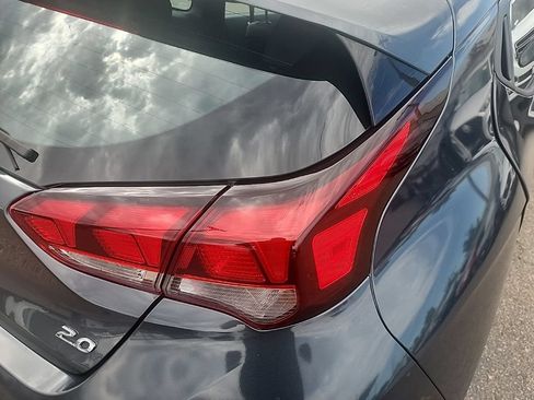 Used 2020 Hyundai Veloster 2.0 Premium FWD image 14