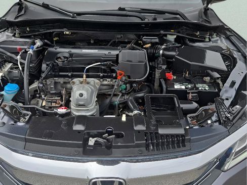 Used 2016 Honda Accord EX image 7