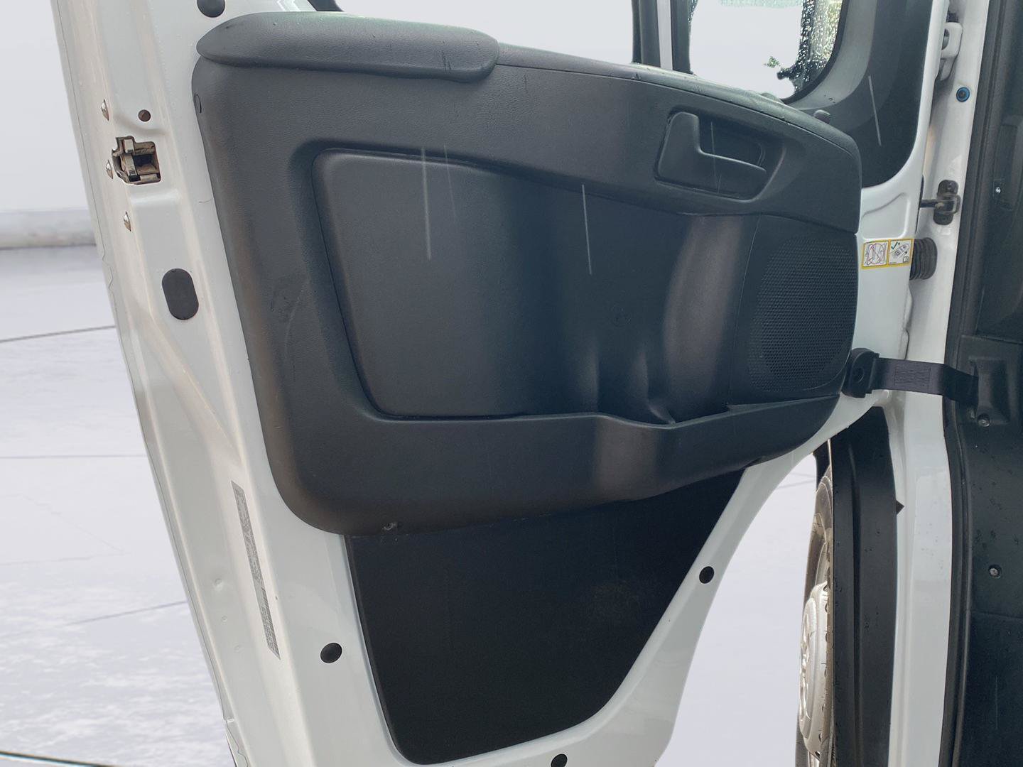 Used 2025 RAM ProMaster 2500 w/ Convenience Group FWD image 28