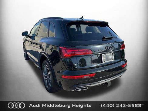 Used 2023 Audi Q5 2.0T Premium Plus w/ Premium Plus Package AWD/4WD image 7