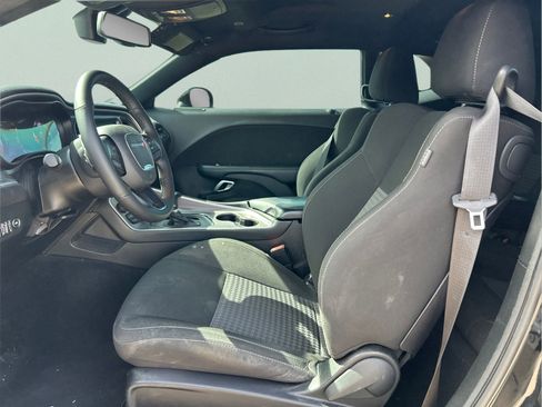 Certified 2022 Dodge Challenger GT w/ Blacktop Package RWD image 9
