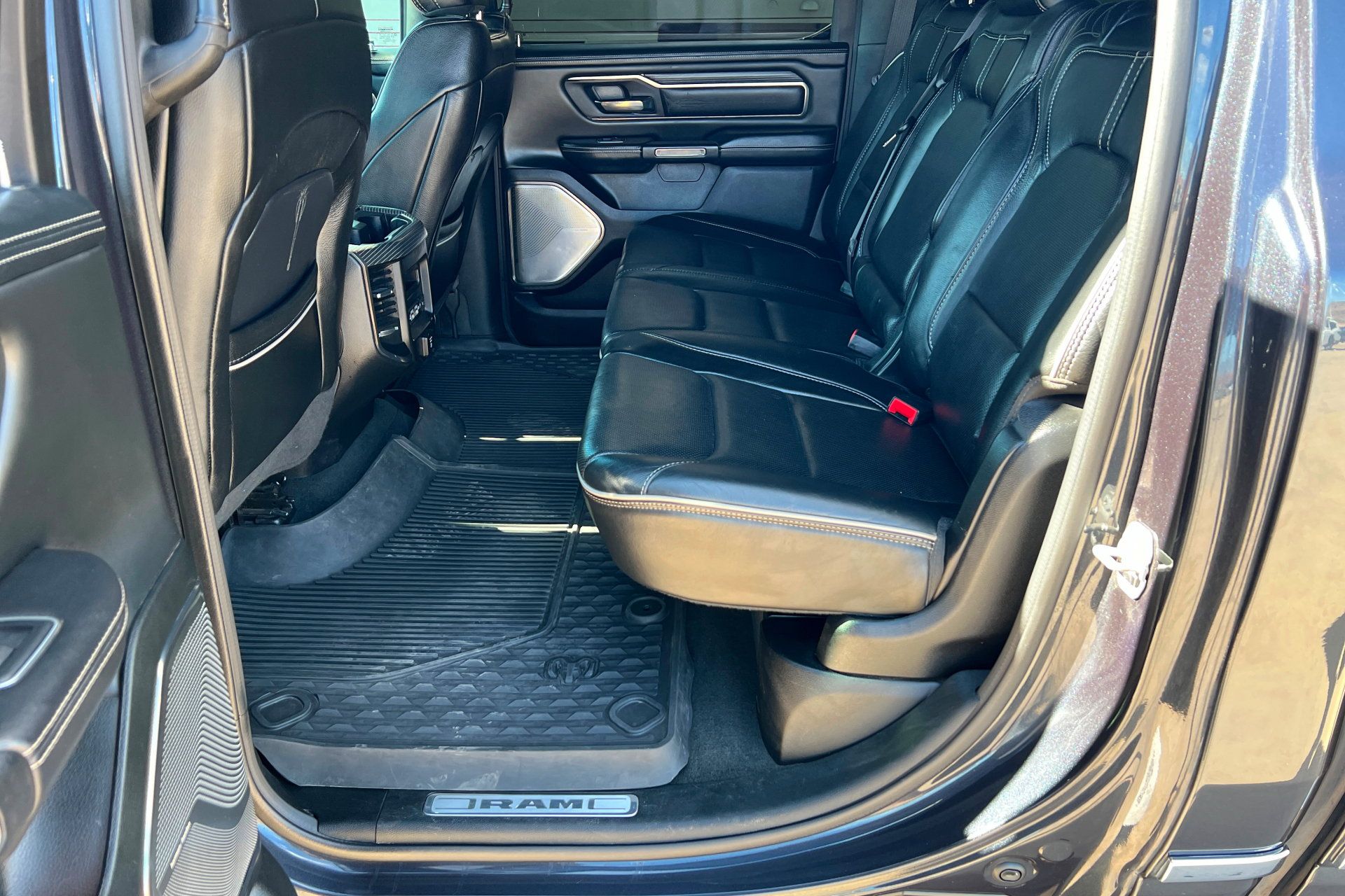 Used 2020 RAM 1500 Limited AWD/4WD image 21