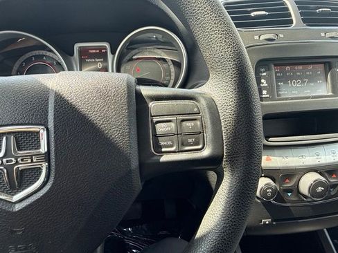 Used 2017 Dodge Journey SE FWD image 17