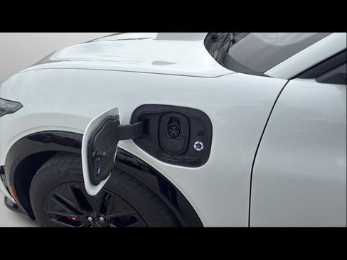 Used 2025 Ford Mustang Mach-E Premium w/ Sport Appearance Package image 30