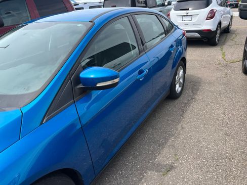 Used 2014 Ford Focus SE FWD image 8
