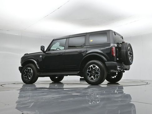 New 2026 Ford Bronco Outer Banks image 50