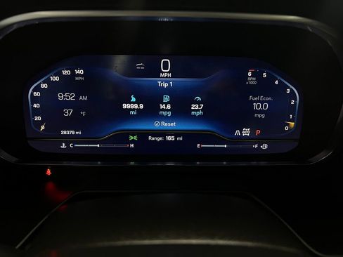 Used 2024 Chevrolet Suburban High Country image 18