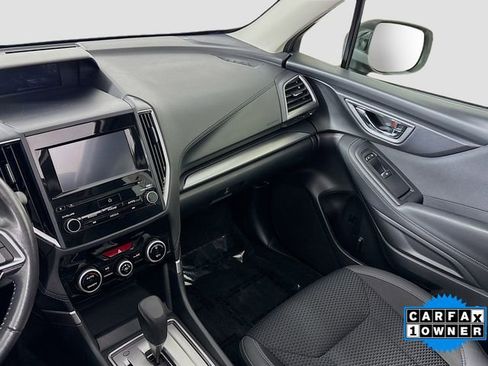 Used 2020 Subaru Forester Premium AWD/4WD image 23