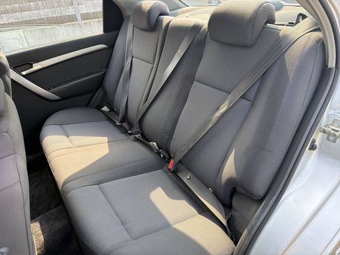 Used 2011 Chevrolet Aveo LT w/ Power and Convenience Package FWD image 19