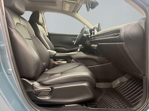 Used 2023 Honda HR-V EX-L image 13