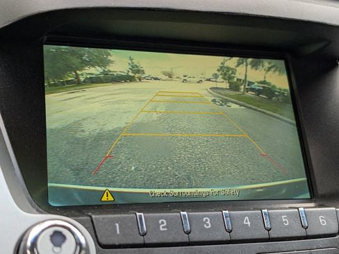 Used 2017 Chevrolet Equinox LS FWD image 21