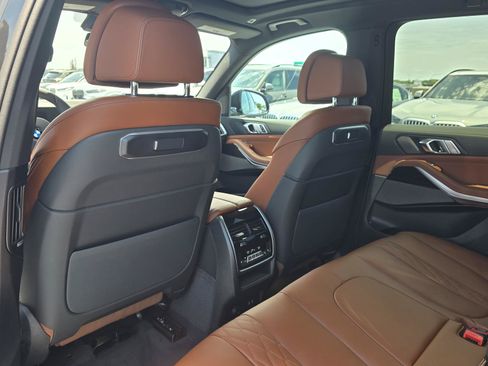 New 2026 BMW X5 xDrive40i w/ M Sport Package AWD/4WD image 13