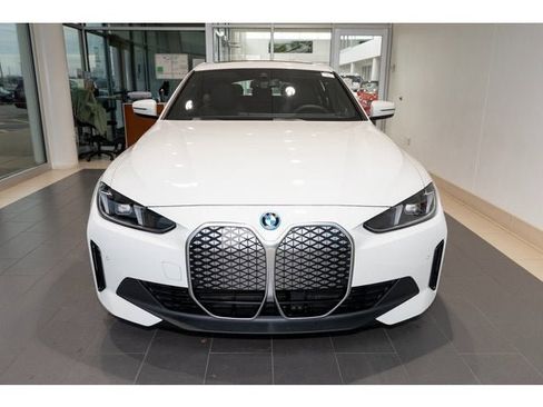 Used 2025 BMW i4 xDrive40i w/ Premium Package image 42
